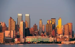 Dubai Investor / Partner Visa Requirements (2025 Updated Guide)